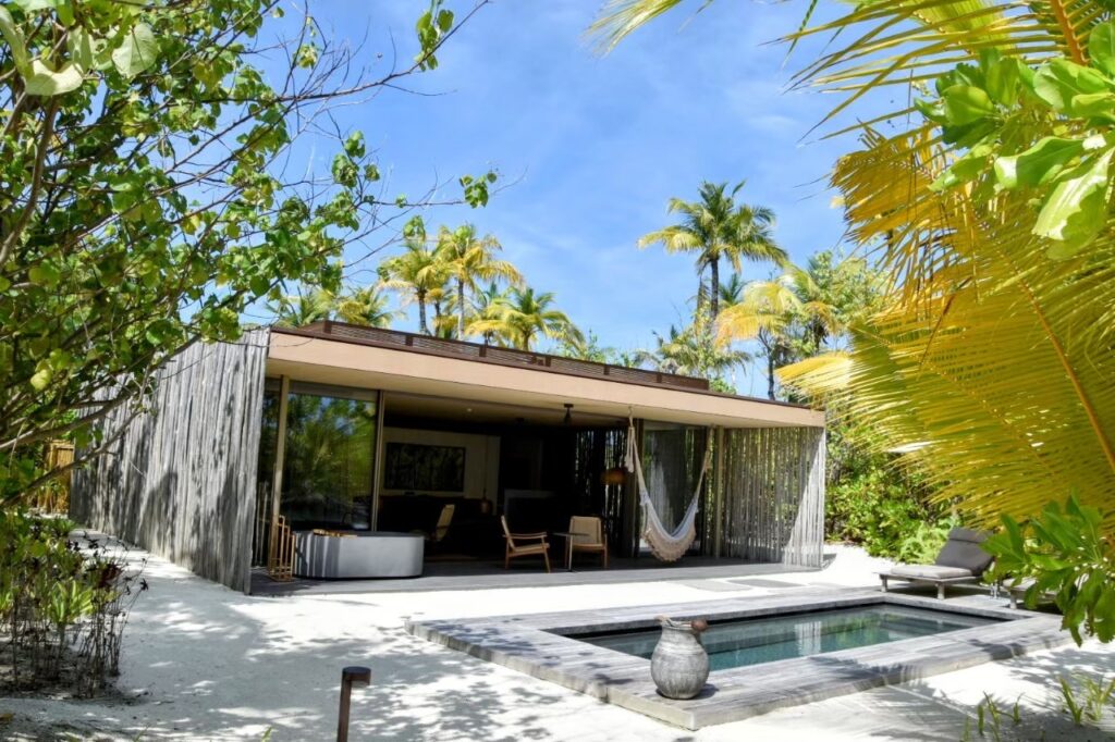 モルディブ パティーナ ビーチヴィラ